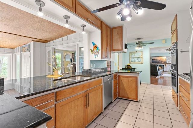 517 Wesley Oak Circle, St Simons Island, GA 31522