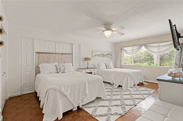 517 Wesley Oak Circle, St Simons Island, GA 31522