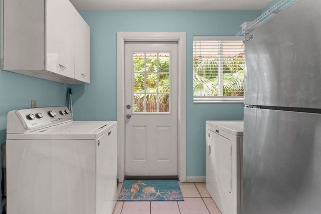 517 Wesley Oak Circle, St Simons Island, GA 31522