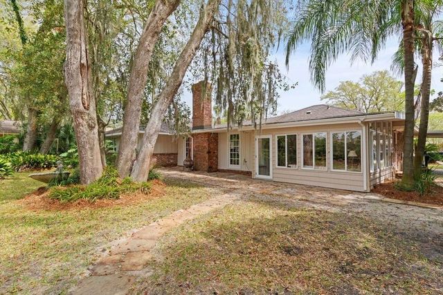 517 Wesley Oak Circle, St Simons Island, GA 31522