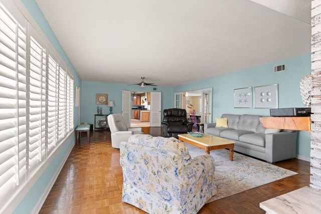 517 Wesley Oak Circle, St Simons Island, GA 31522