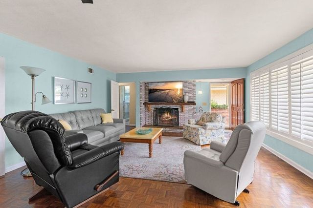 517 Wesley Oak Circle, St Simons Island, GA 31522