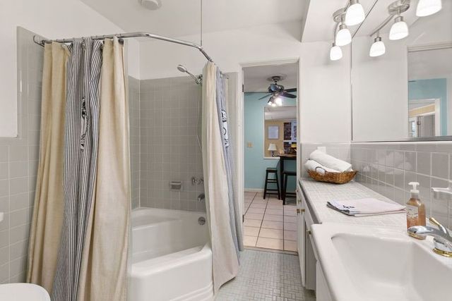 517 Wesley Oak Circle, St Simons Island, GA 31522