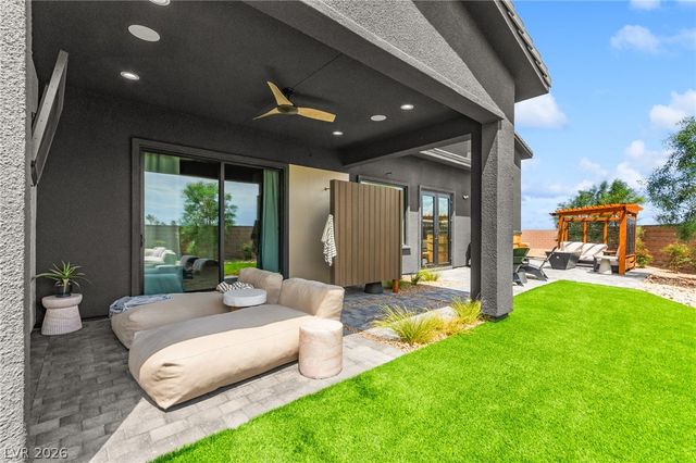 8585 Stange Avenue, Las Vegas, NV 89129