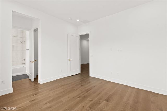 8585 Stange Avenue, Las Vegas, NV 89129