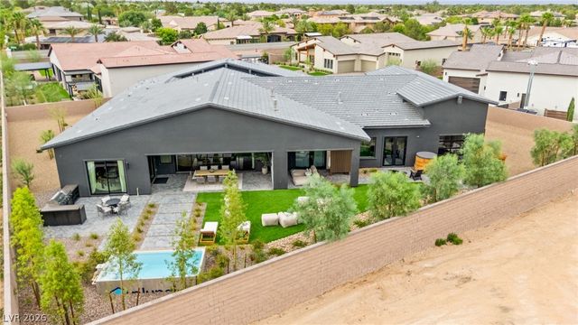 8585 Stange Avenue, Las Vegas, NV 89129