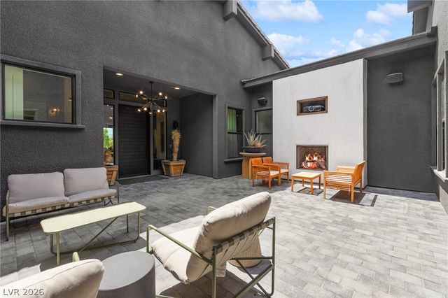 8585 Stange Avenue, Las Vegas, NV 89129