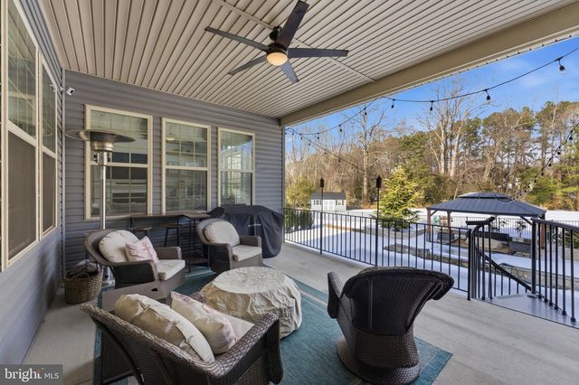 40 EDGEWATER DR, Fredericksburg, VA 22406