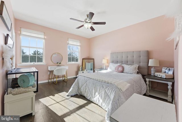 40 EDGEWATER DR, Fredericksburg, VA 22406