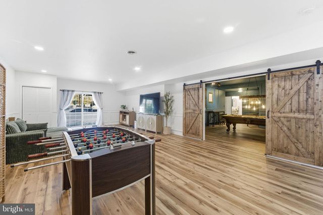 40 EDGEWATER DR, Fredericksburg, VA 22406