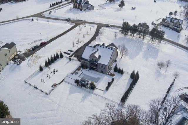 40 EDGEWATER DR, Fredericksburg, VA 22406