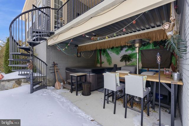 40 EDGEWATER DR, Fredericksburg, VA 22406