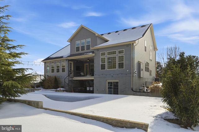 40 EDGEWATER DR, Fredericksburg, VA 22406