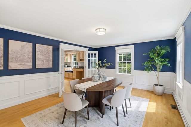 2 Stonecleave Rd, North Reading, MA 01864