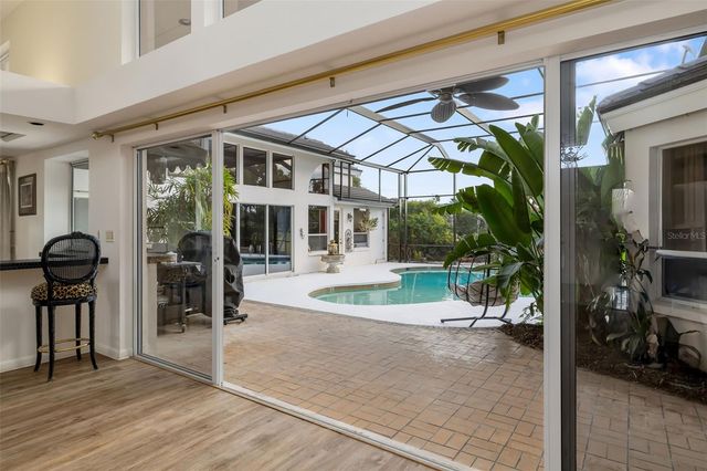 4149 ESCONDITO CIRCLE, Sarasota, FL 34238