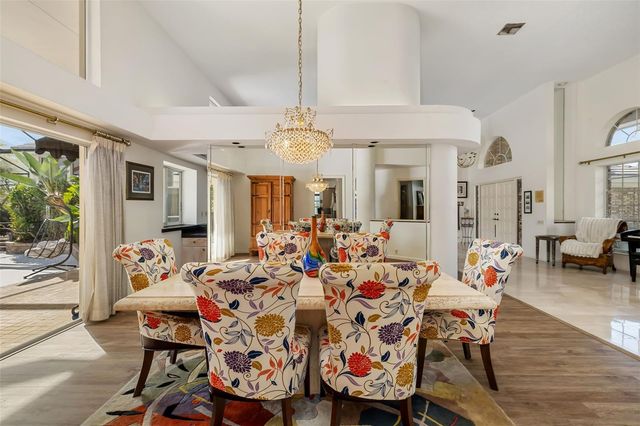 4149 ESCONDITO CIRCLE, Sarasota, FL 34238