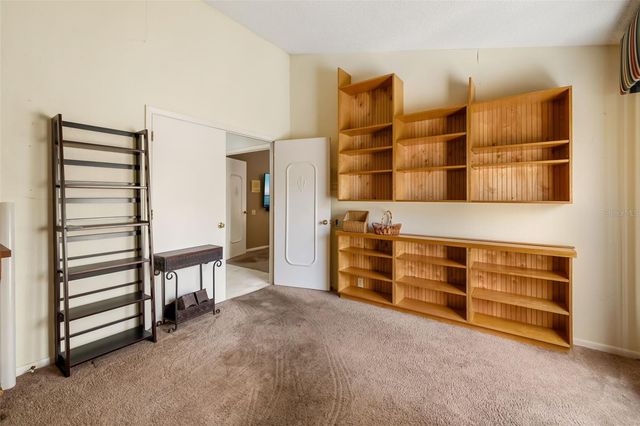 4149 ESCONDITO CIRCLE, Sarasota, FL 34238