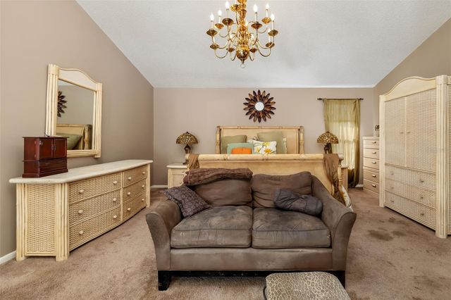 4149 ESCONDITO CIRCLE, Sarasota, FL 34238