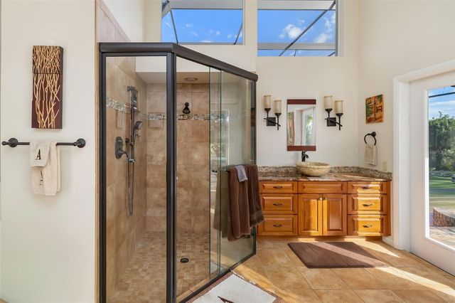 4149 ESCONDITO CIRCLE, Sarasota, FL 34238