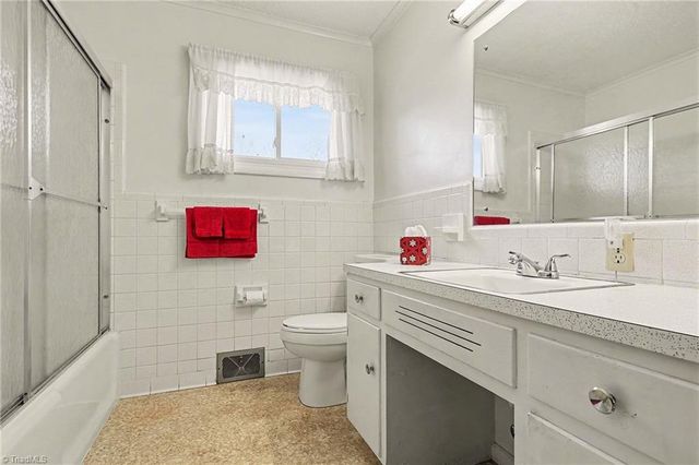 154 Melody Lane, Thomasville, NC 27360