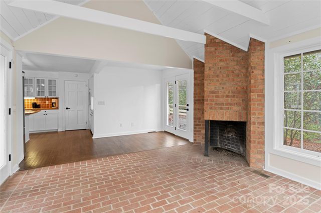 1476 New Market Road, Tryon, NC 28782