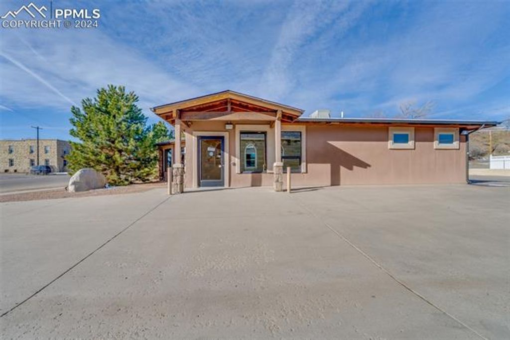 441 University Street, Trinidad, CO 81082 — photo 2