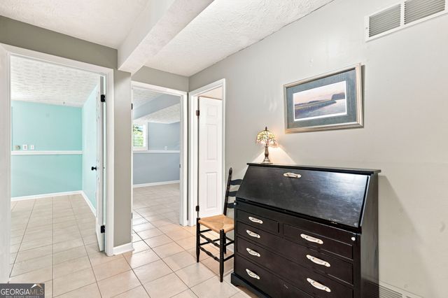 2081 Branch View Drive, Marietta, GA 30062