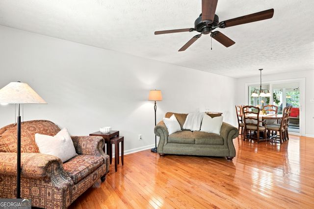 2081 Branch View Drive, Marietta, GA 30062