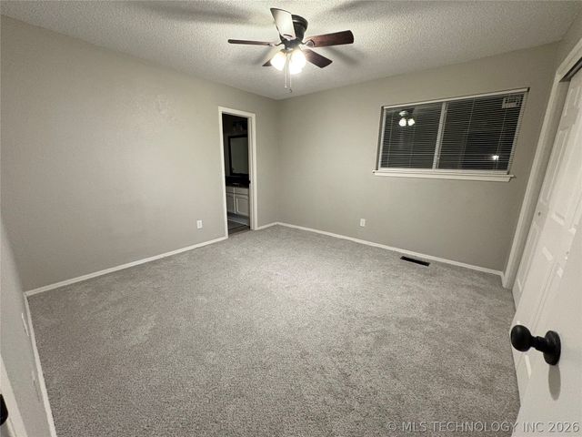 433 W Austin Street, Broken Arrow, OK 74011