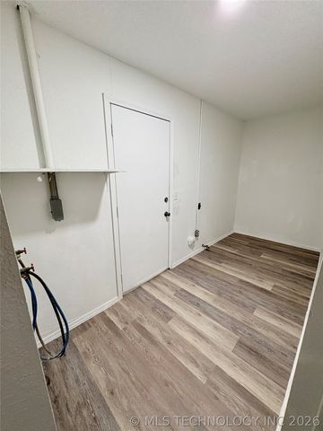 433 W Austin Street, Broken Arrow, OK 74011