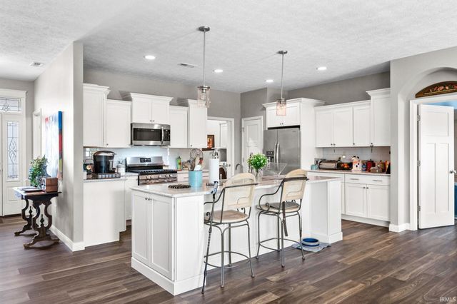 321 Hayloft Drive, West Lafayette, IN 47906