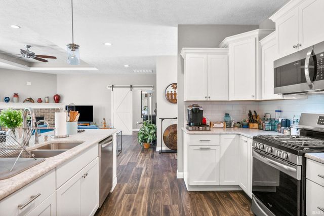 321 Hayloft Drive, West Lafayette, IN 47906