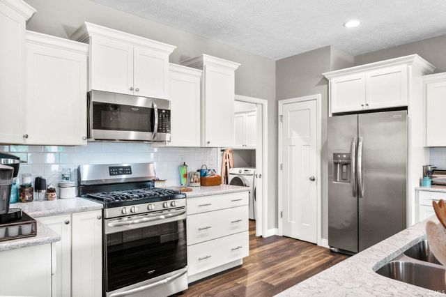 321 Hayloft Drive, West Lafayette, IN 47906