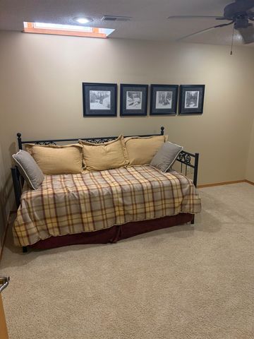 602 Ridge Point Dr, Mulvane, KS 67110