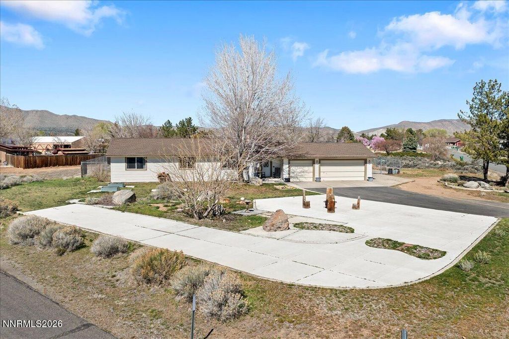 Image 1 of property listing at 450 Omni Drive, Sparks, NV 89441