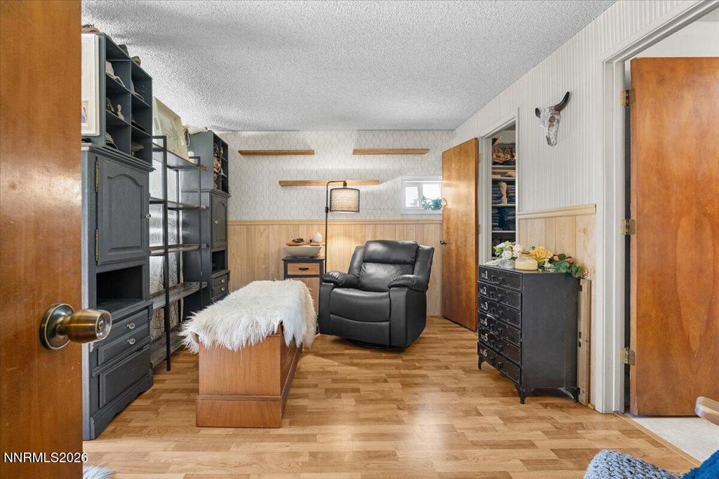 Image 17 of property listing at 450 Omni Drive, Sparks, NV 89441