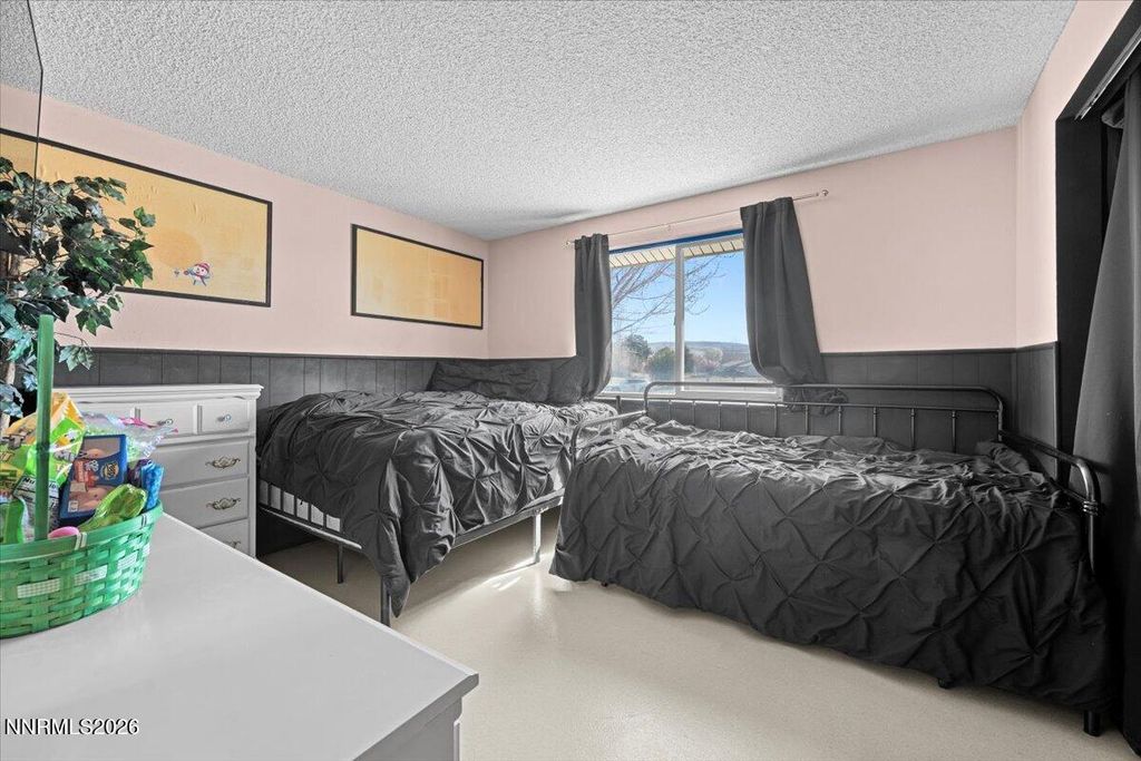 Image 25 of property listing at 450 Omni Drive, Sparks, NV 89441