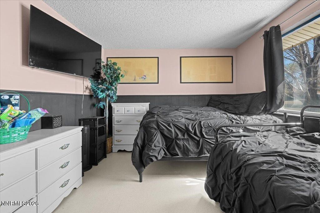 Image 26 of property listing at 450 Omni Drive, Sparks, NV 89441