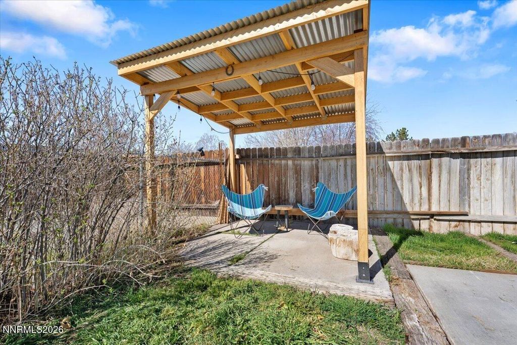 Image 31 of property listing at 450 Omni Drive, Sparks, NV 89441