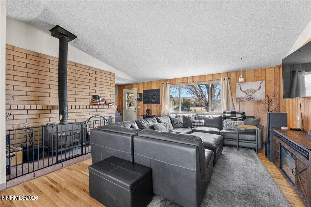 Image 8 of property listing at 450 Omni Drive, Sparks, NV 89441