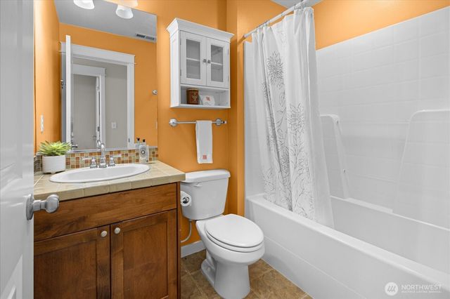 4148 29th Avenue S, Seattle, WA 98108