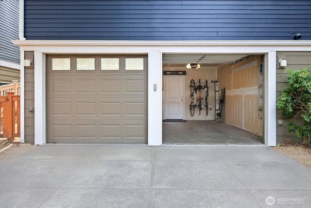 4148 29th Avenue S, Seattle, WA 98108