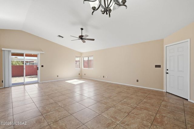 7871 S Kilbrennan Way, Tucson, AZ 85747