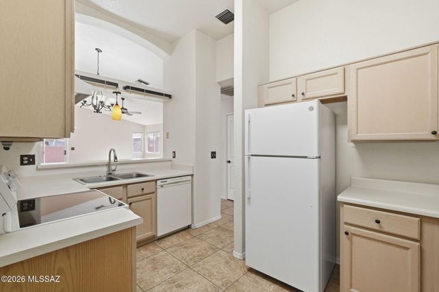 7871 S Kilbrennan Way, Tucson, AZ 85747