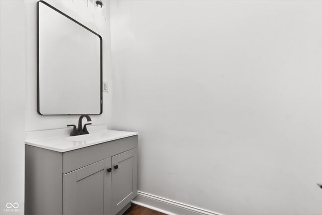 71 Schiller Street, Indianapolis, IN 46225