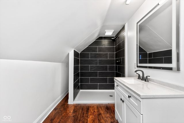 71 Schiller Street, Indianapolis, IN 46225