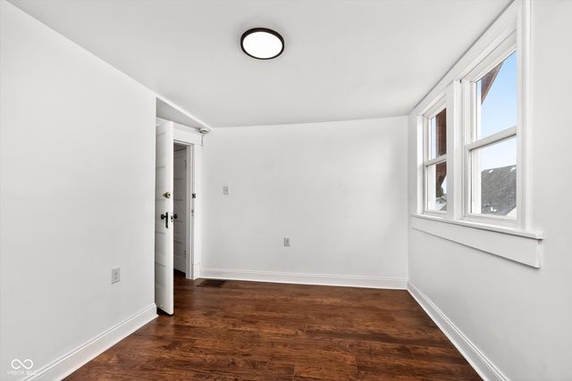 71 Schiller Street, Indianapolis, IN 46225