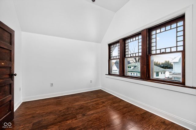 71 Schiller Street, Indianapolis, IN 46225