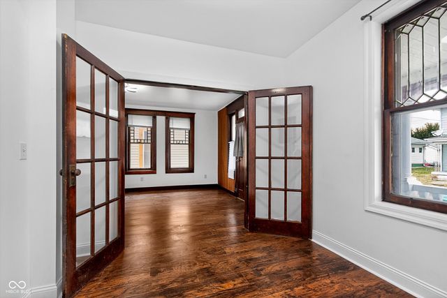 71 Schiller Street, Indianapolis, IN 46225