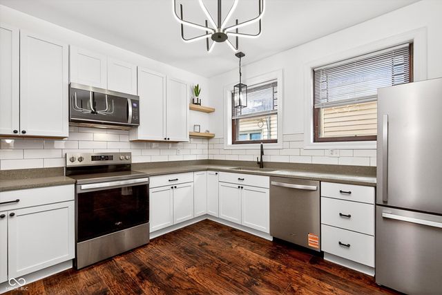 71 Schiller Street, Indianapolis, IN 46225